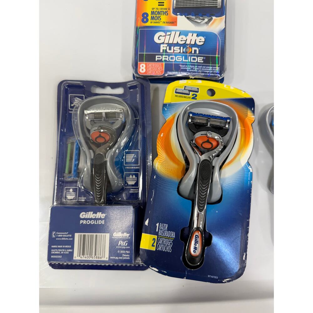 Gillette Fusion5 ProGlide Refills 8‑Pack Plus 3 Power Razor Handle